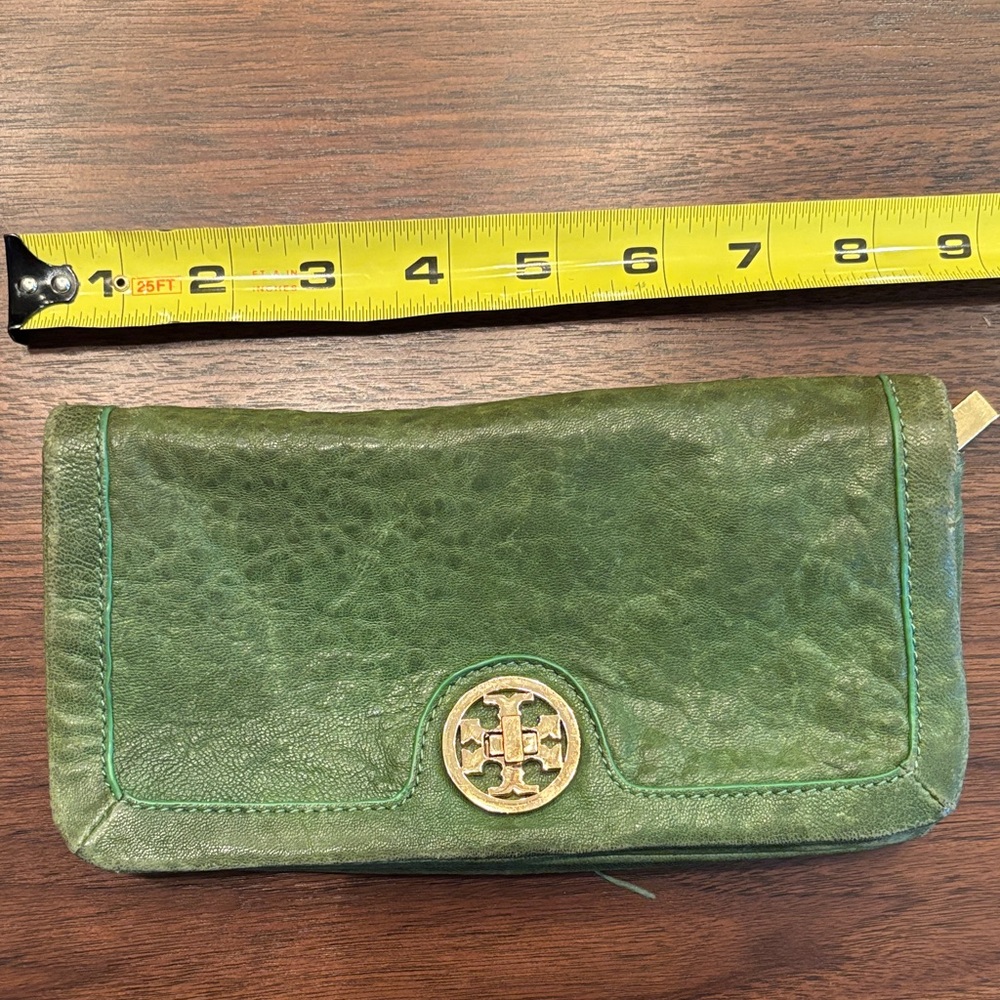 Tory Burch Green Leather Wallet